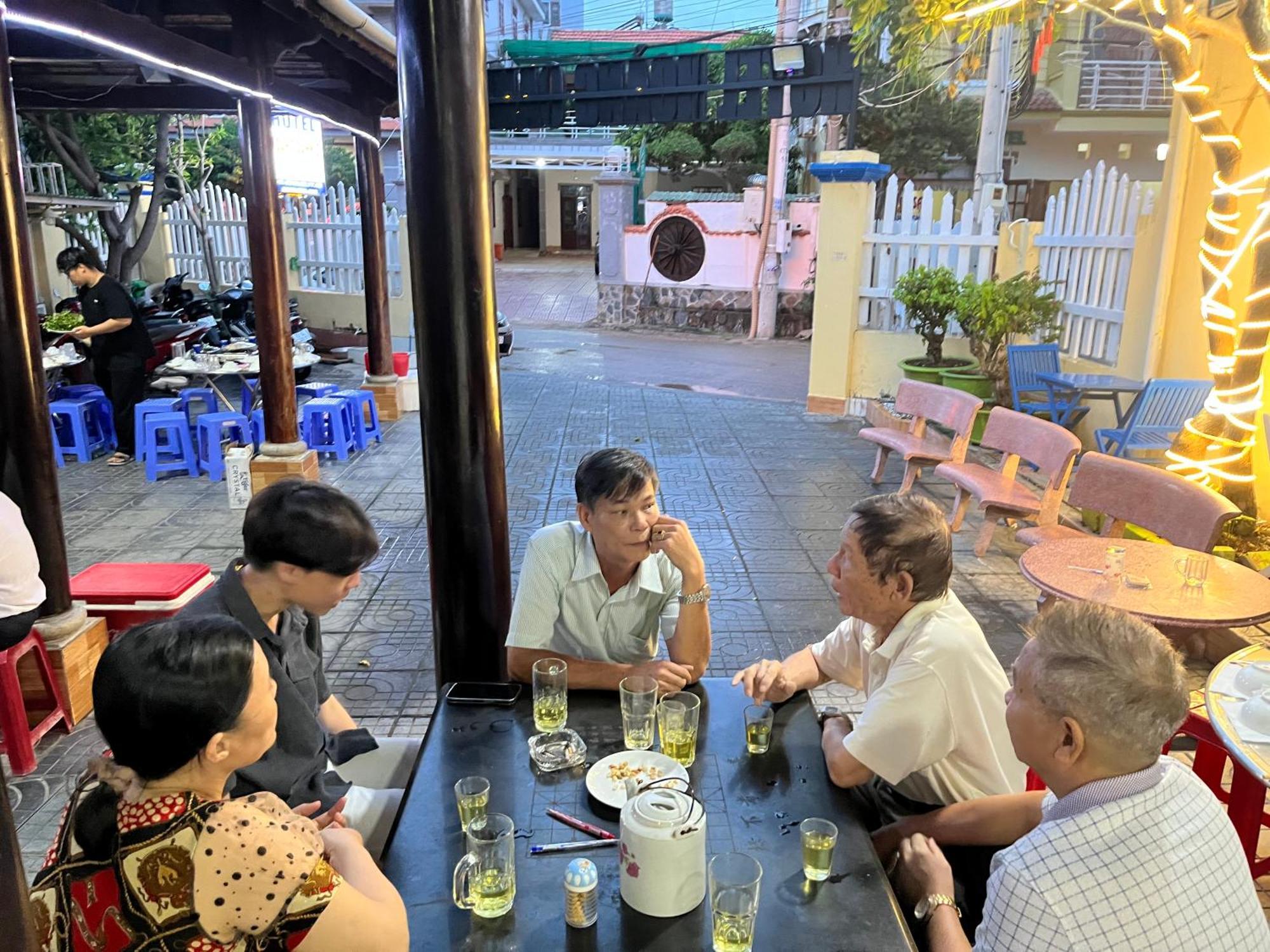 Hoang Oanh Motel Long Hai Kültér fotó