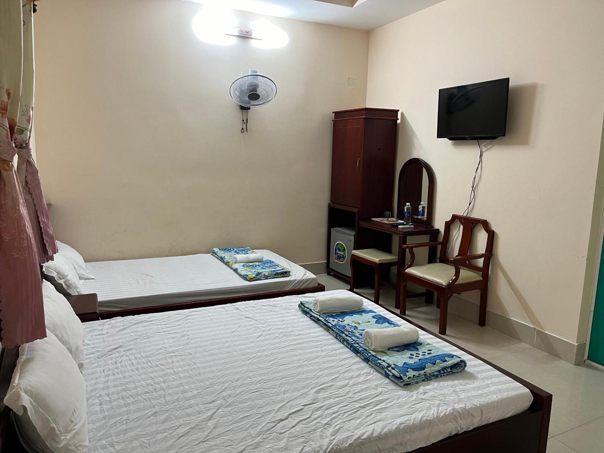Hoang Oanh Motel Long Hai Kültér fotó