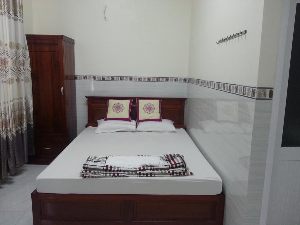 Hoang Oanh Motel Long Hai Kültér fotó
