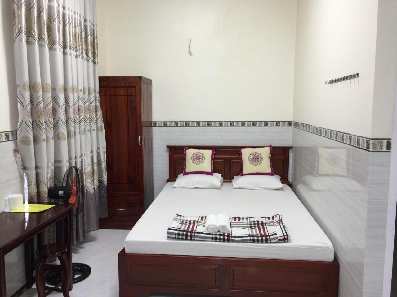 Hoang Oanh Motel Long Hai Kültér fotó
